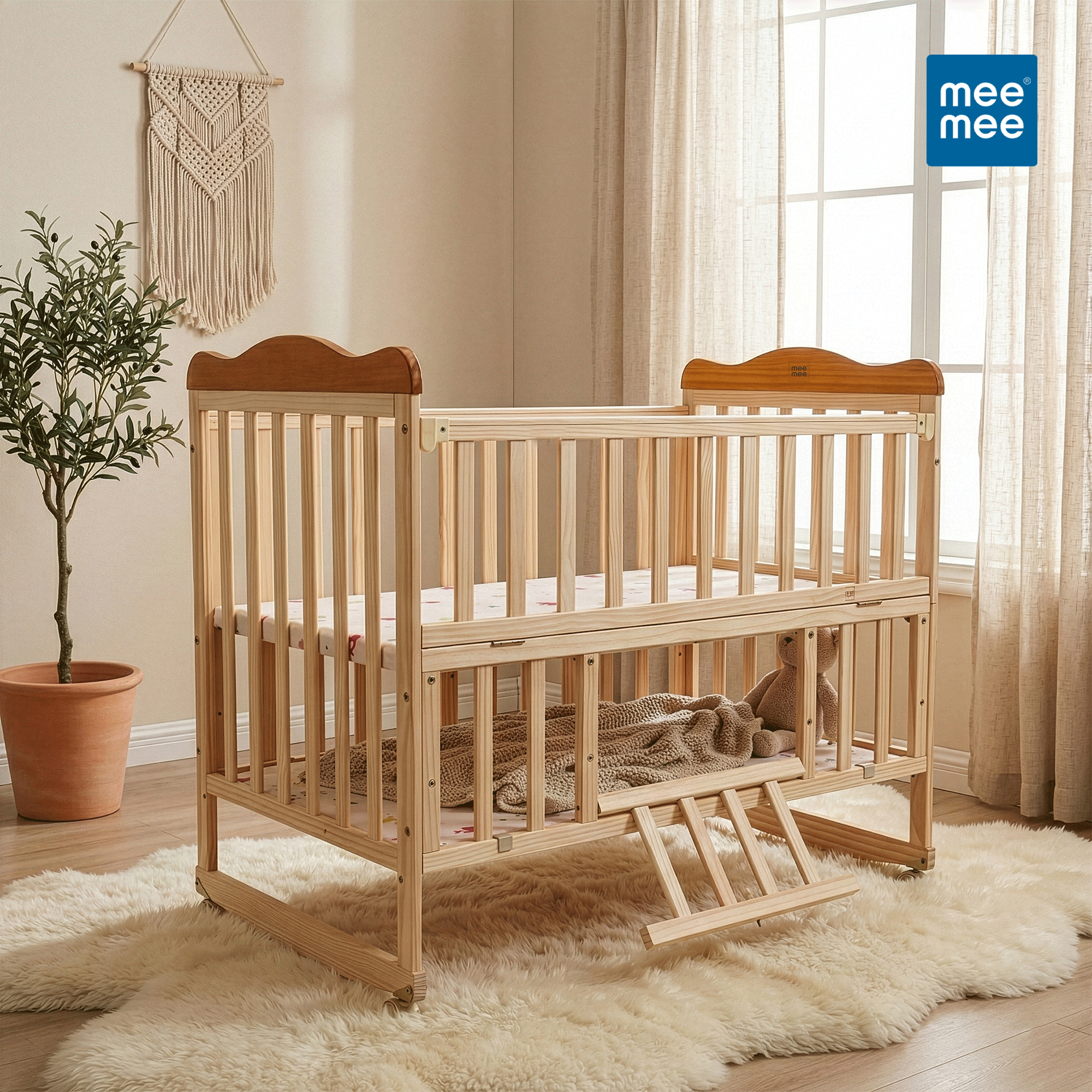 Mee Mee Spacious Extendable Baby Cot Attached to Bed | Rocking Bedside